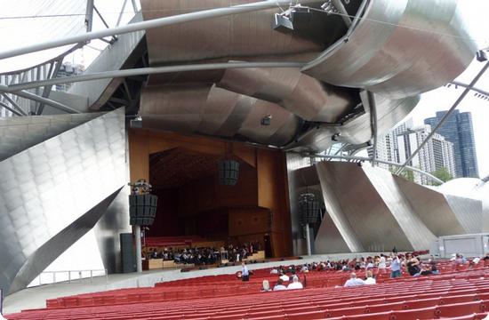 Jay Pritzker Pavilion in Chicago's Millennium Park