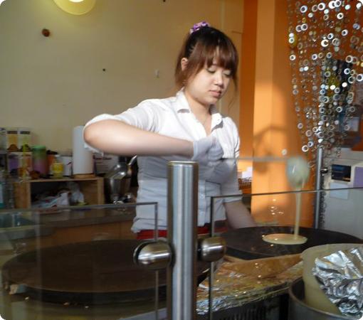 Crepe Making at Unicorn Crepes