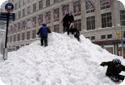 Enjoying the Snow in Manhattan (Blizzard 2003)