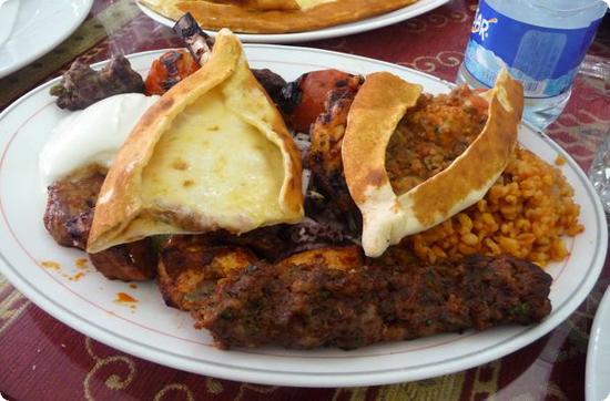 Kabob and Turkish Pizza at Doi Doi