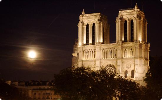 Notre Dame at night 