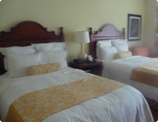 Standard Room with Two Double Beds at the San Juan Marriott Resort 