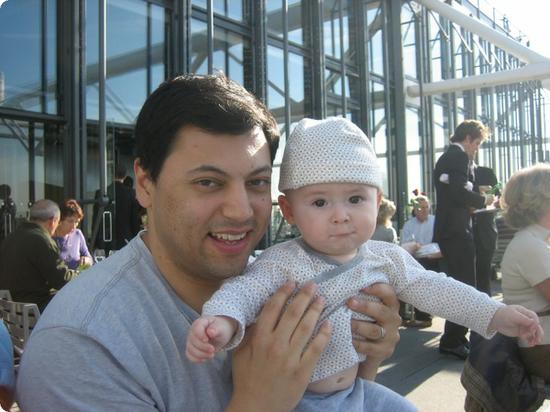 Everest and Daddy enjoy lunch at the Georges Restaurant on top of Pompidou Centre