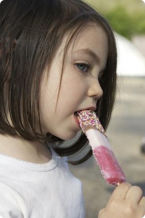 Mmmmm organic popsicles from the cafe inside Princess Diana Memorial Playground