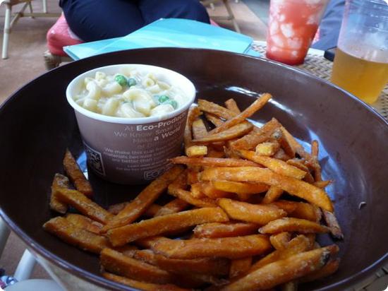 Poolside lunch (mac and cheese + sweet potato fries & milk for $6.95)