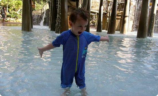 Loads of splashing, but no amusement park style rides at Aulani Resort