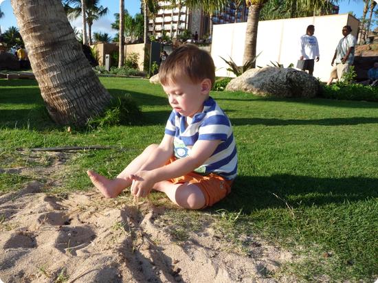 Eilan enjoys the sun at Aulani Resort in Hawaii