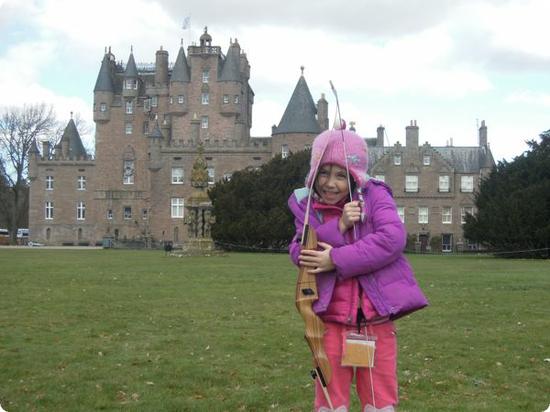 Darya tries her hand at Archery outside the 600 year old Glamis castle